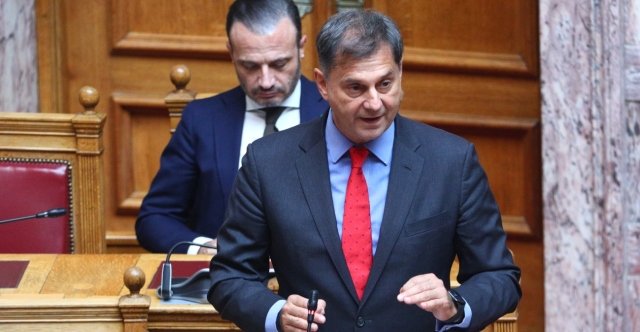 ΠΑΣΟΚ κατά Θεοχάρη για τα «κόμματα των κακομοίρηδων»: Προσβάλλουν και διαιρούν τον λαό ΠΑΣΟΚ-κατά-Θεοχάρη-για-τα-«κόμματα-των-κακομοίρηδων»:-Προσβάλλουν-και-διαιρούν-τον-λαό