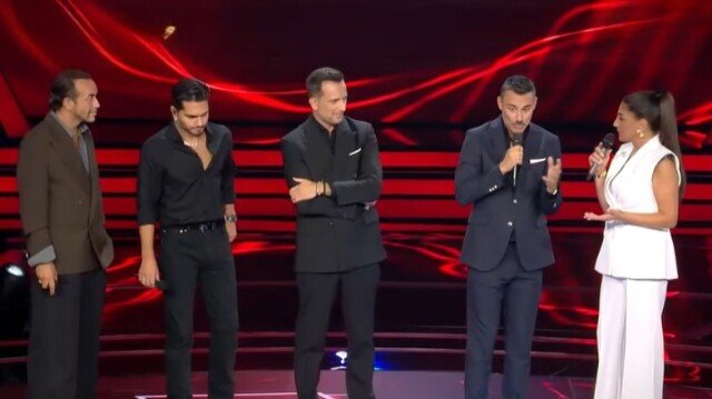 Το συγκινητικό αφιέρωμα του The Voice στον Γιώργο Μαζωνάκη με ερμηνείες των κριτών και άλλων καλλιτεχνών: «Μου λείπεις φιλαράκι» είπε ο Χρήστος Μάστορας Το-συγκινητικό-αφιέρωμα-του-the-voice-στον-Γιώργο-Μαζωνάκη-με-ερμηνείες-των-κριτών-και-άλλων-καλλιτεχνών:-«Μου-λείπεις-φιλαράκι»-είπε-ο-Χρήστος-Μάστορας