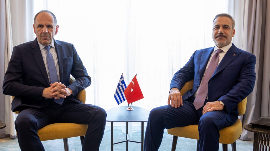 Η επόμενη μέρα στα ελληνοτουρκικά: Τα δύο κρίσιμα τεστ και το τετ α τετ Γεραπετρίτη με τον Φιντάν