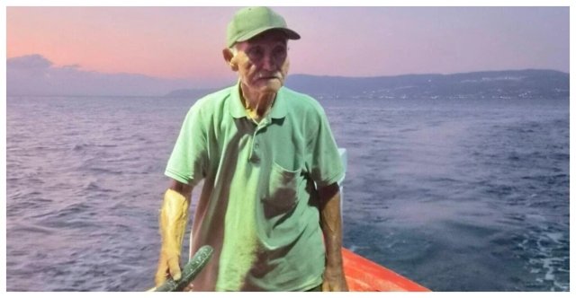 Ο καπετάν Δημήτρης από την Ερέτρια διεκδικεί στα 92 του θέση στο βιβλίο Γκίνες ως ο γηραιότερος εν ενεργεία ψαράς στον κόσμο Ο-καπετάν-Δημήτρης-από-την-Ερέτρια-διεκδικεί-στα-92-του-θέση-στο-βιβλίο-Γκίνες-ως-ο-γηραιότερος-εν-ενεργεία-ψαράς-στον-κόσμο