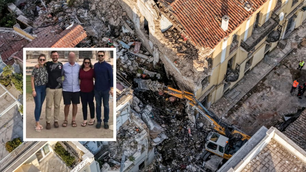 Ψάχνουν τα αίτια της φονικής έκρηξης στην Πλάκα: Καμία καταγγελία για οσμή αερίου, λέει η Πυροσβεστική – Τα σενάρια, ο 2ος όροφος και τα πρόσωπα της τραγωδίας Ψάχνουν-τα-αίτια-της-φονικής-έκρηξης-στην-Πλάκα:-Καμία-καταγγελία-για-οσμή-αερίου,-λέει-η-Πυροσβεστική-–-Τα-σενάρια,-ο-2ος-όροφος-και-τα-πρόσωπα-της-τραγωδίας