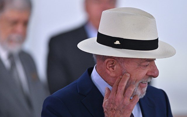 Βραζιλία: Η ακρίβεια υπονομεύει την προσπάθεια επανεκλογής του Λούλα Βραζιλία:-Η-ακρίβεια-υπονομεύει-την-προσπάθεια-επανεκλογής-του-Λούλα