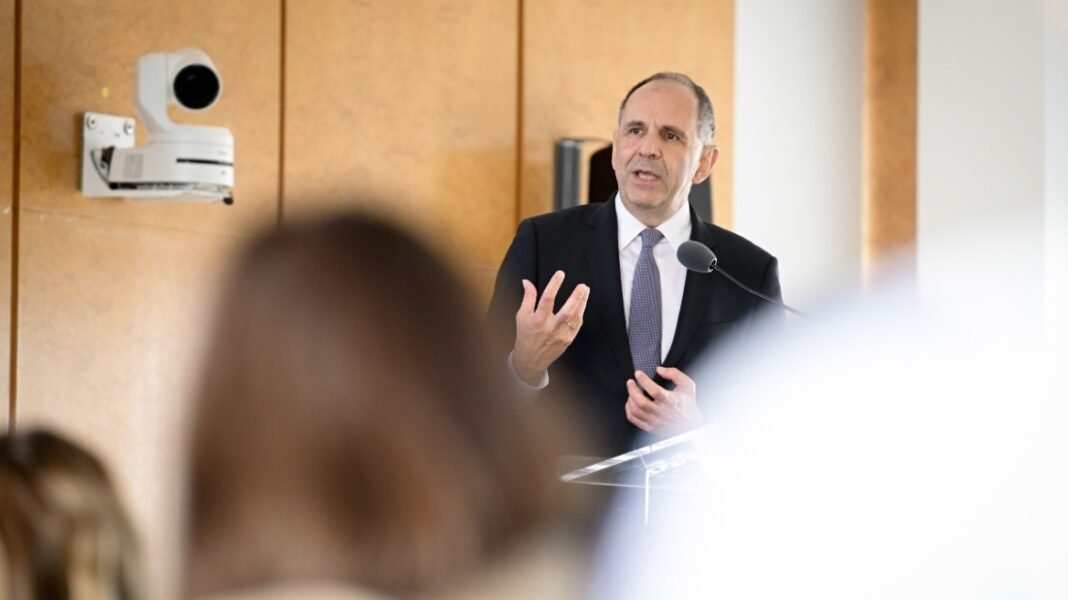 Γεραπετρίτης στον ΟΗΕ: Χρειαζόμαστε ένα ισχυρό διεθνές ρυθμιστικό πλαίσιο για την Τεχνητή Νοημοσύνη Γεραπετρίτης στον ΟΗΕ: Χρειαζόμαστε ένα ισχυρό διεθνές ρυθμιστικό πλαίσιο για την Τεχνητή Νοημοσύνη