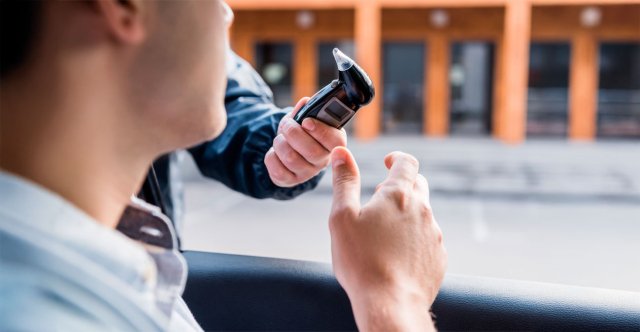«Εχεις-πιει-ξύδια;-no-police-Ρόφημα»:-Μέσω-gov.gr-η-καταγγελία-για-το-ποτό-που-υποσχόταν…-αλλοίωση-των-αποτελεσμάτων-του-αλκοτέστ