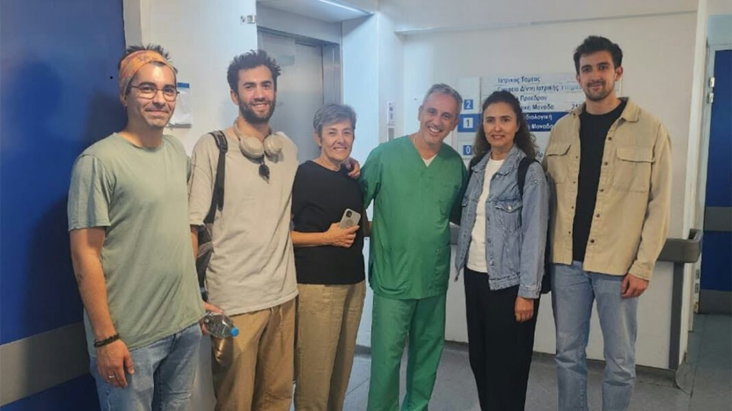 Ο-γιατρός-του-Πολεμικού-Ναυτικού-που-πετάει-στη-Μυτιλήνη-για-να-σώζει-ζωές:-Γλίτωσε-δύο-Τούρκους-τουρίστες-με-σοβαρό-έμφραγμα