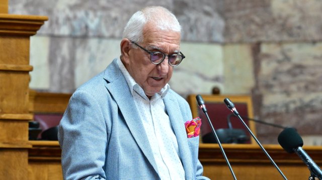 Κακλαμάνης: Καταδικάζω απερίφραστα τις επιθέσεις στα πολιτικά γραφεία των Παπαθανάση – Λοβέρδου Κακλαμάνης:-Καταδικάζω-απερίφραστα-τις-επιθέσεις-στα-πολιτικά-γραφεία-των-Παπαθανάση-–-Λοβέρδου