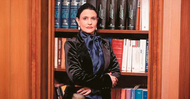 Καλοδεχούμενος ο έλεγχος στο ιατρείο Καρυστιανού, λέει η Γρατσία, δεν απάντησε αν έχει μηχάνημα βιοανάδρασης, «όλα είναι νόμιμα» είπε Καλοδεχούμενος-ο-έλεγχος-στο-ιατρείο-Καρυστιανού,-λέει-η-Γρατσία,-δεν-απάντησε-αν-έχει-μηχάνημα-βιοανάδρασης,-«όλα-είναι-νόμιμα»-είπε