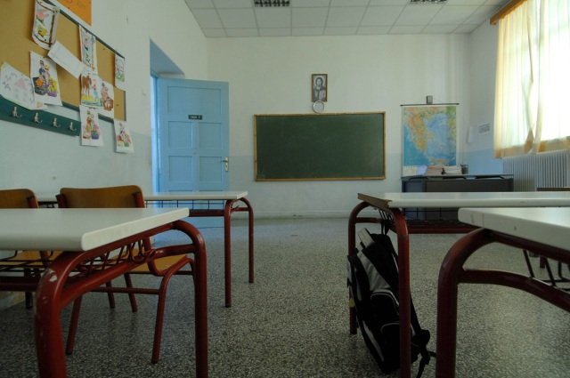 Εθνικό απολυτήριο: Πώς μπορεί να αλλάξει η εισαγωγή στα ΑΕΙ, τα σενάρια που επεξεργάζεται η Επιτροπή Σοφών Εθνικό-απολυτήριο:-Πώς-μπορεί-να-αλλάξει-η-εισαγωγή-στα-ΑΕΙ,-τα-σενάρια-που-επεξεργάζεται-η-Επιτροπή-Σοφών