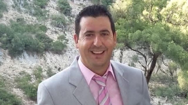 Η-Βουλή-«υιοθετεί»-το-παιδί-του-σημαιοφόρου-του-Λιμενικού-Ανδρέα-Αραχωβίτη-που-πνίγηκε-στο-Παράλιο-Άστρος