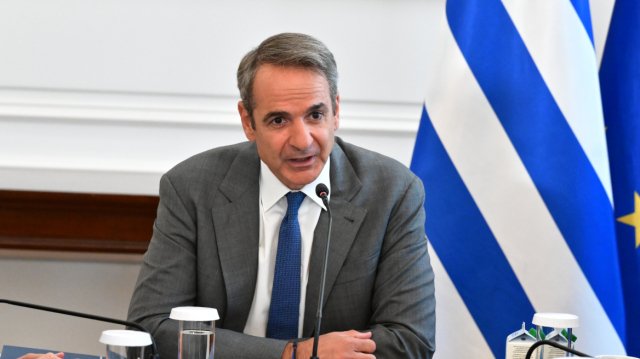Ρυθμίσεις σε 120 δόσεις από 72, «φρένο» στους servicers και επιδότηση στα καύσιμα ανακοίνωσε ο Μητσοτάκης Ρυθμίσεις-σε-120-δόσεις-από-72,-«φρένο»-στους-servicers-και-επιδότηση-στα-καύσιμα-ανακοίνωσε-ο-Μητσοτάκης