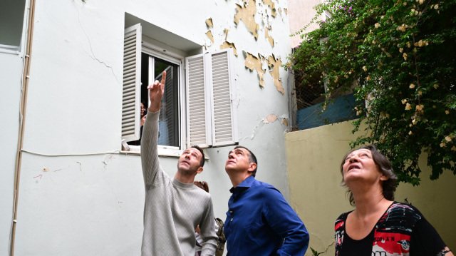 Επίσκεψη Τσίπρα στην Κυψέλη: «Με την ασφάλεια των κατοίκων δεν μπορούμε να παίζουμε» Επίσκεψη-Τσίπρα-στην-Κυψέλη:-«Με-την-ασφάλεια-των-κατοίκων-δεν-μπορούμε-να-παίζουμε»