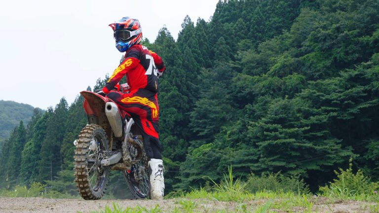 Το motocross είναι η καλύτερη προπόνηση για έναν αναβάτη MotoGP (+video) Το-motocross-είναι-η-καλύτερη-προπόνηση-για-έναν-αναβάτη-motogp-(+video)