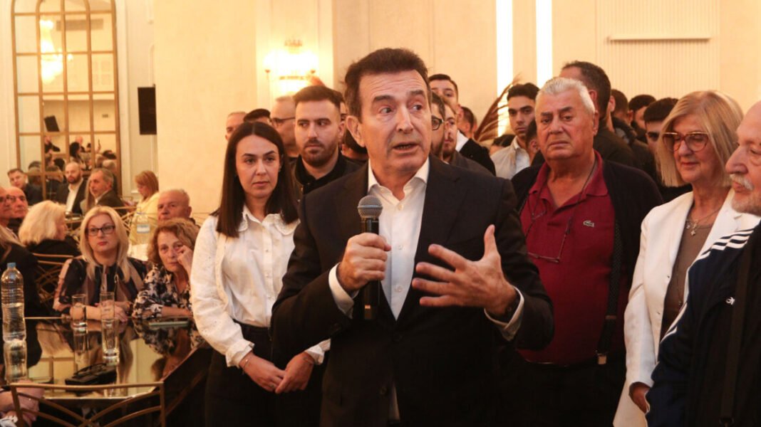 Χρυσοχοΐδης από Περιστέρι: Έχουμε μπει στην τελική ευθεία των εκλογών, να μας εμπιστευτείτε κι άλλο Χρυσοχοΐδης από Περιστέρι: Έχουμε μπει στην τελική ευθεία των εκλογών, να μας εμπιστευτείτε κι άλλο