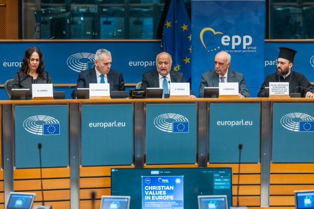 Εκδήλωση-στο-Ευρωπαϊκό-Κοινοβούλιο-για-τις-χριστιανικές-αξίες-και-την-σημασία-τους