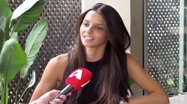 Άννα Μπεζάν: Είμαι η ντροπή της νύφης, τον γάμο θα τον αναλάβει η πεθερά μου Άννα-Μπεζάν:-Είμαι-η-ντροπή-της-νύφης,-τον-γάμο-θα-τον-αναλάβει-η-πεθερά-μου