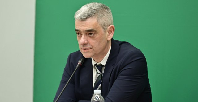 Χρήστος Κακλαμάνης: Το πλαφόν στα καύσιμα είναι θέση του ΠΑΣΟΚ, το ξέχασα – Πυρά κατά ΕΛ.Α.Σ: «Ξεκίνησε η μονταζιέρα Τσιπροκαμμένου πάλι» Χρήστος-Κακλαμάνης:-Το-πλαφόν-στα-καύσιμα-είναι-θέση-του-ΠΑΣΟΚ,-το-ξέχασα-–-Πυρά-κατά-ΕΛΑ.Σ:-«Ξεκίνησε-η-μονταζιέρα-Τσιπροκαμμένου-πάλι»