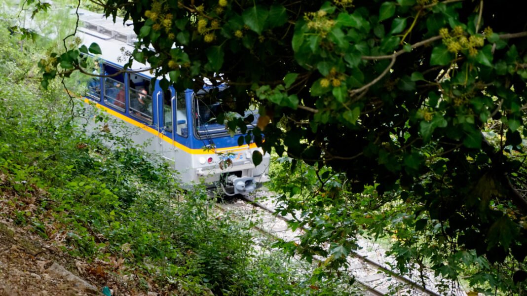 Συνάντηση Μητσοτάκη – Κατσανιώτη για την ασφαλή επαναλειτουργία του οδοντωτού