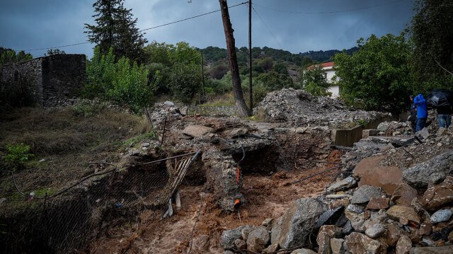 Στη δίνη της κακοκαιρίας βρίσκεται η Κρήτη: Σε ορμητικό χείμαρρο ο κεντρικός δρόμος στα Ζωνιανά, μπαράζ από 112 στο νησί, δείτε βίντεο Στη-δίνη-της-κακοκαιρίας-βρίσκεται-η-Κρήτη:-Σε-ορμητικό-χείμαρρο-ο-κεντρικός-δρόμος-στα-Ζωνιανά,-μπαράζ-από-112-στο-νησί,-δείτε-βίντεο