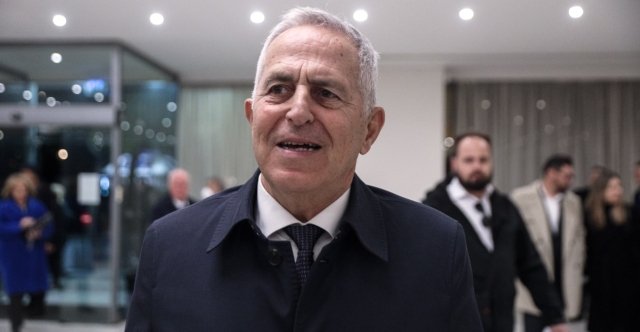 Την-προσχώρηση-του-Ευάγγελου-Αποστολάκη-στο-ΠΑΣΟΚ-ανακοινώνει-αύριο-ο-Ανδρουλάκης
