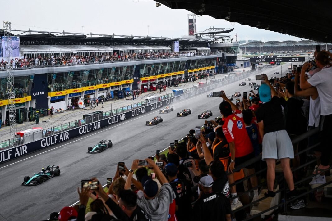F1: Το πλήρες πρόγραμμα για τους αγώνες που ακολουθούν f1:-Το-πλήρες-πρόγραμμα-για-τους-αγώνες-που-ακολουθούν