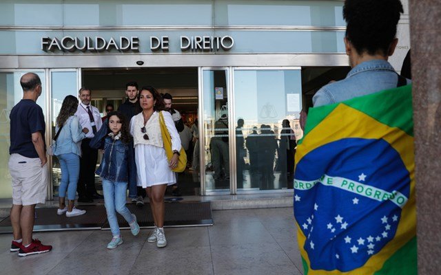 Εκλογές στη Βραζιλία: Λούλα ή Μπολσονάρου υπό το βλέμμα Τραμπ Εκλογές-στη-Βραζιλία:-Λούλα-ή-Μπολσονάρου-υπό-το-βλέμμα-Τραμπ
