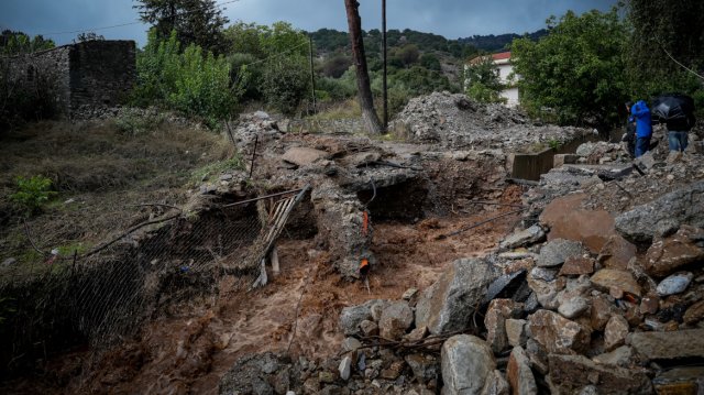 Επανέρχεται-σταδιακά-η-υδροδότηση-στα-χωριά-του-Μυλοποτάμου-που-επλήγησαν-από-την-κακοκαιρία