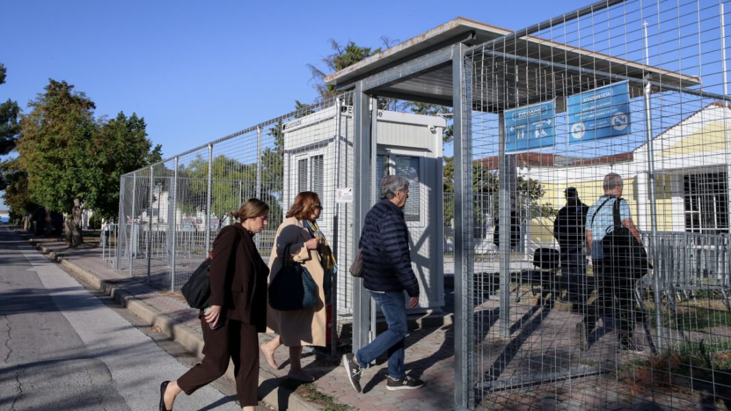 «Υπέγραψαν την καταδίκη της Αγάπης μας» νέες συγκλονιστικές καταθέσεις συγγενών στη δίκη για τα Τέμπη «Υπέγραψαν-την-καταδίκη-της-Αγάπης-μας»-νέες-συγκλονιστικές-καταθέσεις-συγγενών-στη-δίκη-για-τα-Τέμπη