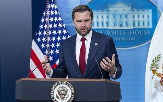 Βανς: Ο αγωγός LNG στην Αλάσκα θα υλοποιηθεί αλλά πρέπει να διευθετηθούν ορισμένες λεπτομέρειες Βανς:-Ο-αγωγός-lng-στην-Αλάσκα-θα-υλοποιηθεί-αλλά-πρέπει-να-διευθετηθούν-ορισμένες-λεπτομέρειες