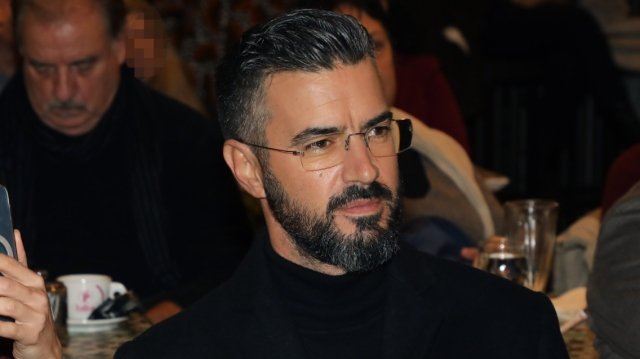 Γιάννης Τσιμιτσέλης για το σίκουελ της ταινίας «Μόλις Χώρισα»: Ήταν πολύ ωραίο αντάμωμα, νοσταλγικό Γιάννης-Τσιμιτσέλης-για-το-σίκουελ-της-ταινίας-«Μόλις-Χώρισα»:-Ήταν-πολύ-ωραίο-αντάμωμα,-νοσταλγικό