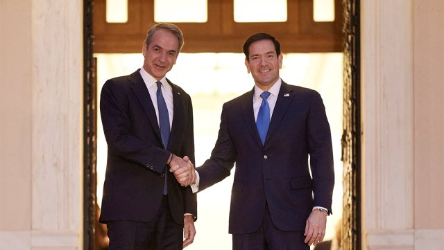 Το παρασκήνιο του γεύματος Μητσοτάκη, Ρούμπιο, υπουργών και επιχειρηματιών στις 5 ροτόντες του Tudor Hall Το-παρασκήνιο-του-γεύματος-Μητσοτάκη,-Ρούμπιο,-υπουργών-και-επιχειρηματιών στις-5-ροτόντες-του-tudor-hall