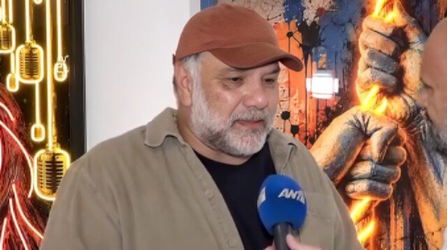 Γρηγόρης Αρναούτογλου: Δεν ξέρουν γιατί έχω βάλει τα κιλά, δεν θέλω να μιλήσω δημοσίως για το θέμα της υγείας μου Γρηγόρης-Αρναούτογλου:-Δεν-ξέρουν-γιατί-έχω-βάλει-τα-κιλά,-δεν-θέλω-να-μιλήσω-δημοσίως-για-το-θέμα-της-υγείας-μου