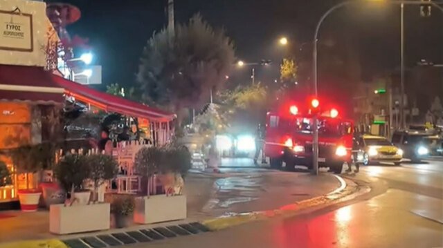 Χαϊδάρι: Εμπρηστική επίθεση σε γνωστό ψητοπωλείο, πέταξαν γκαζάκι σε αεραγωγό Χαϊδάρι:-Εμπρηστική-επίθεση-σε-γνωστό-ψητοπωλείο,-πέταξαν-γκαζάκι-σε-αεραγωγό