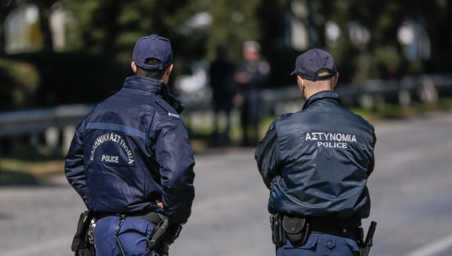 Σοβαρά-επεισόδια-μετά-από-γλέντι-Ρομά-στην-Πάτρα:-Τα-έκαναν-γυαλιά-καρφιά,-ισχυρές-αστυνομικές-δυνάμεις-στα-Πράτσικα