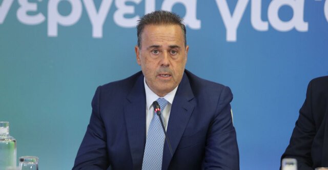 Παπασταύρου: «Στεκόμαστε δίπλα στην κοινωνία με βάση το δημοσιονομικό πλαίσιο» – Τι είπε για ακρίβεια, ενέργεια και Κάθετο Διάδρομο Παπασταύρου:-«Στεκόμαστε-δίπλα-στην-κοινωνία-με-βάση-το-δημοσιονομικό-πλαίσιο»-–-Τι-είπε-για-ακρίβεια,-ενέργεια-και-Κάθετο-Διάδρομο