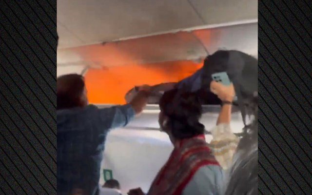 Πανικός σε πτήση στην Ινδία: Φωτιά σε αεροπλάνο από powerbank στον χώρο των αποσκευών Πανικός-σε-πτήση-στην-Ινδία:-Φωτιά-σε-αεροπλάνο-από-powerbank-στον-χώρο-των-αποσκευών