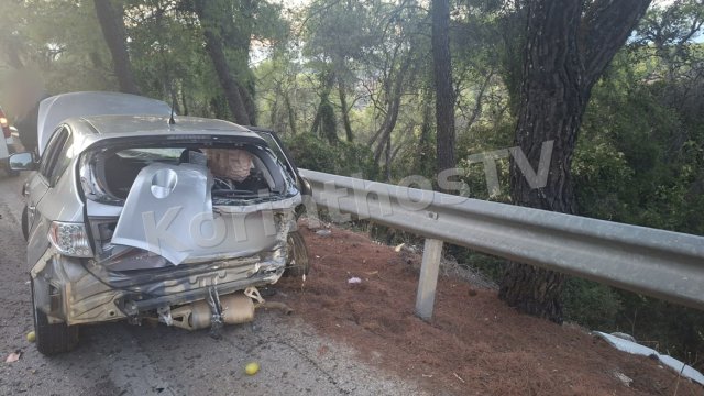 Τροχαίο με δύο τραυματίες στην Ισθμού – Επιδαύρου, αυτοκίνητο κατέληξε στις προστατευτικές μπάρες Τροχαίο-με-δύο-τραυματίες-στην-Ισθμού-–-Επιδαύρου,-αυτοκίνητο-κατέληξε-στις-προστατευτικές-μπάρες