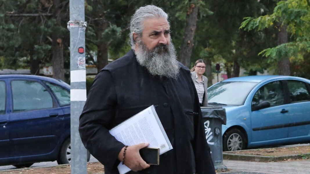 «Αντί να τον ντύνω γαμπρό, τον έντυνα νεκρό»: Συγκλόνισαν οι καταθέσεις στη δίκη για τα Τέμπη «Αντί-να-τον-ντύνω-γαμπρό,-τον-έντυνα-νεκρό»:-Συγκλόνισαν-οι-καταθέσεις-στη-δίκη-για-τα-Τέμπη