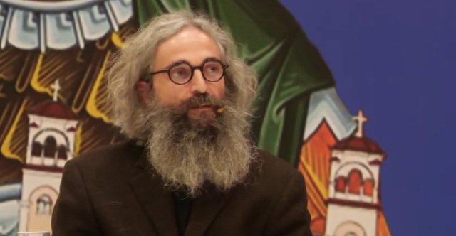 Άρης-Σερβετάλης:-Η-μεγάλη-αλλαγή-στην-εμφάνισή-του-για-τον-ρόλο-του-Αγίου-Ιωσήφ,-δείτε-το-βίντεο