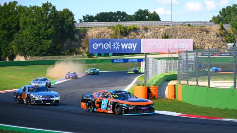 EuroNASCAR: Ο Θωμάς Κρασώνης τα δίνει «όλα για όλα» στους τελικούς του Βελγίου (+video) euronascar:-Ο-Θωμάς-Κρασώνης-τα-δίνει-«όλα-για-όλα»-στους-τελικούς-του-Βελγίου-(+video)