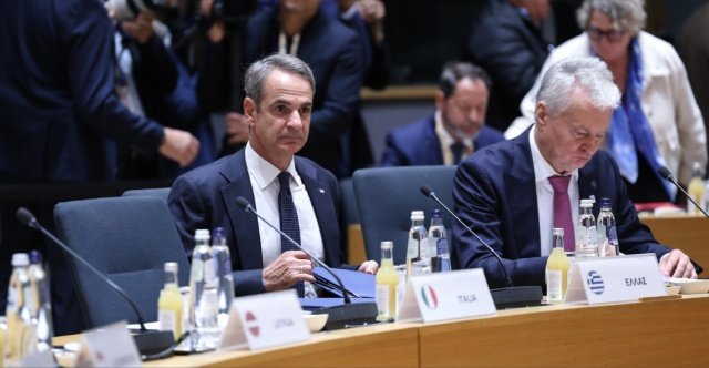 Οι «27» ζητούν νέα μέτρα για την ενεργειακή κρίση: Η παρέμβαση Μητσοτάκη και το αίτημα έξι χωρών για αναβολή των νέων χρεώσεων στα καύσιμα Οι-«27»-ζητούν-νέα-μέτρα-για-την-ενεργειακή-κρίση:-Η-παρέμβαση-Μητσοτάκη-και-το-αίτημα-έξι-χωρών-για-αναβολή-των-νέων-χρεώσεων-στα-καύσιμα