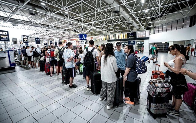 Ιταλία:-Σειρά-καθυστερήσεων-στα-αεροδρόμια-λόγω-βλάβης-στο-κεντρικό-σύστημα-ελέγχου-εναέριας-κυκλοφορίας
