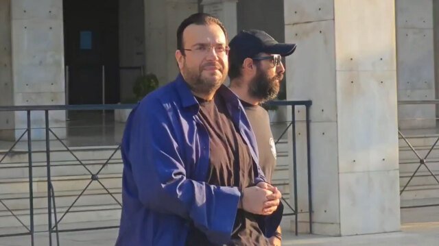 Το δίκτυο των 30 εταιρειών, η απάτη των 5,6 εκατ. ευρώ και η δέσμευση περιουσιών του Φίλιππου Καμπούρη Το-δίκτυο-των-30-εταιρειών,-η-απάτη-των-5,6-εκατ.-ευρώ-και-η-δέσμευση-περιουσιών-του-Φίλιππου-Καμπούρη