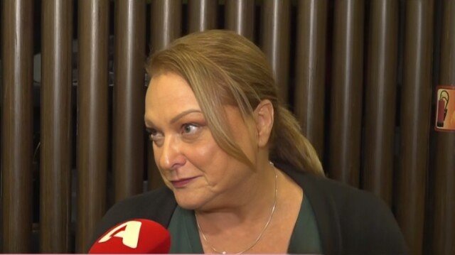 Ρένια Λουιζίδου: Δεν έχω ψάξει τον εαυτό μου στο διαδίκτυο, αν μπεις σε αυτή τη διαδικασία είναι ένα βαρέλι χωρίς πάτο Ρένια-Λουιζίδου:-Δεν-έχω-ψάξει-τον-εαυτό-μου-στο-διαδίκτυο,-αν-μπεις-σε-αυτή-τη-διαδικασία-είναι-ένα-βαρέλι-χωρίς-πάτο