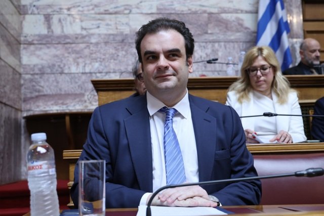 Στην επιτροπή της Βουλής η πρώτη συζήτηση για τον προϋπολογισμό Στην-επιτροπή-της-Βουλής-η-πρώτη-συζήτηση-για-τον-προϋπολογισμό