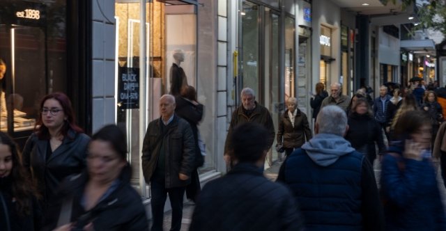 Κλειστά-τα-καταστήματα-στη-Θεσσαλονίκη-στις-26-Οκτωβρίου,-σε-ποιους-δήμους-ισχύει-η-υποχρεωτική-αργία