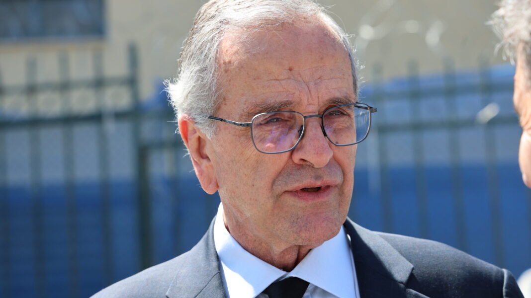 Ο Σαμαράς ζητά ξανά την αποπομπή Γεραπετρίτη με αφορμή την κύρωση του τουρκολιβυκού μνημονίου από τη Βουλή της Λιβύης Ο Σαμαράς ζητά ξανά την αποπομπή Γεραπετρίτη με αφορμή την κύρωση του τουρκολιβυκού μνημονίου από τη Βουλή της Λιβύης