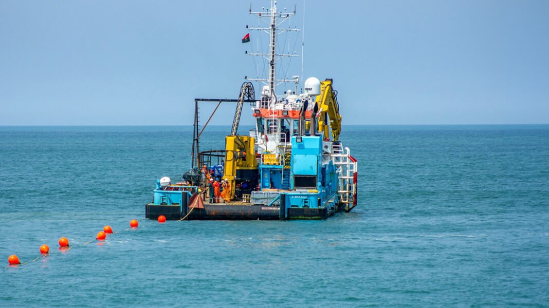 Διπλή απάντηση της Ελλάδας στην τουρκική NAVTEX για το καλώδιο EMC που συνδέει τη Σαουδική Αραβία με την Ελλάδα Διπλή-απάντηση-της-Ελλάδας-στην-τουρκική-navtex-για-το-καλώδιο-emc-που-συνδέει-τη-Σαουδική-Αραβία-με-την-Ελλάδα