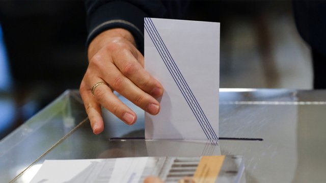 Pulse: Στο 30% η ΝΔ, στο 16,5% η ΕΛΑΣ, στο 13% το ΠΑΣΟΚ – Σωστά τα μέτρα για τα καύσιμα, χρειάζονται κι άλλα, λέει το 41% pulse:-Στο-30%-η-ΝΔ,-στο-16,5%-η-ΕΛΑΣ,-στο-13%-το-ΠΑΣΟΚ-–-Σωστά-τα-μέτρα-για-τα-καύσιμα,-χρειάζονται-κι-άλλα,-λέει-το-41%
