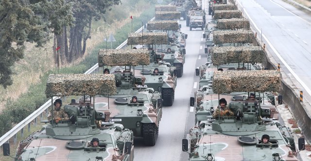 Με Leopard, drones και νέα οπλικά συστήματα η πρόβα για την παρέλαση στη Θεσσαλονίκη, δείτε φωτογραφίες και βίντεο Με-leopard,-drones-και-νέα-οπλικά-συστήματα-η-πρόβα-για-την-παρέλαση-στη-Θεσσαλονίκη,-δείτε-φωτογραφίες-και-βίντεο