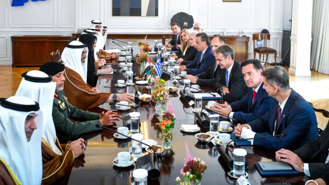 Τα 15 deals για Ελλάδα και Εμιράτα: Από τις επενδύσεις και τις υποδομές έως τα τρόφιμα και την άμυνα Τα 15 deals για Ελλάδα και Εμιράτα: Από τις επενδύσεις και τις υποδομές έως τα τρόφιμα και την άμυνα